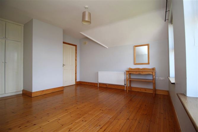 Shannon, 35 Ashfield, Greenville, Listowel, Co. Kerry