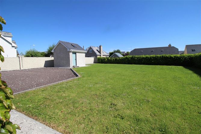 Shannon, 35 Ashfield, Greenville, Listowel, Co. Kerry