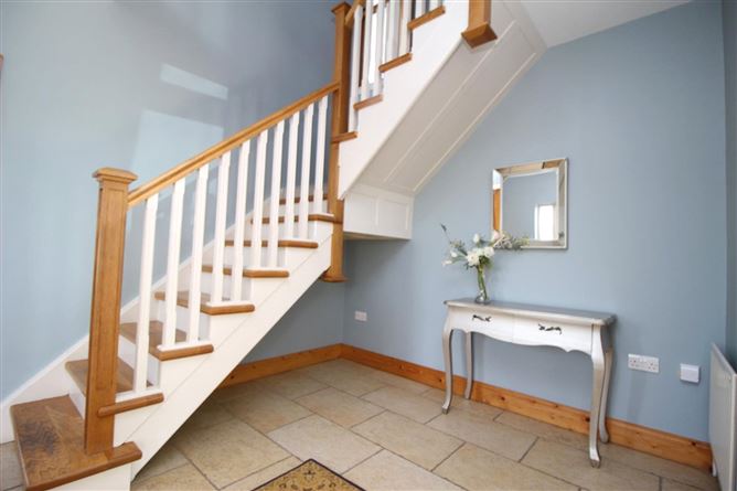 Shannon, 35 Ashfield, Greenville, Listowel, Co. Kerry