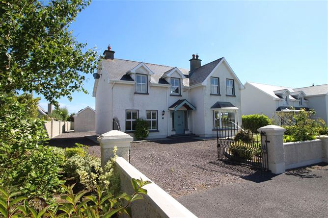 Shannon, 35 Ashfield, Greenville, Listowel, Co. Kerry