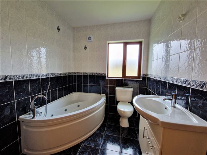 2 Barley Hill Court, Bohola, Co. Mayo