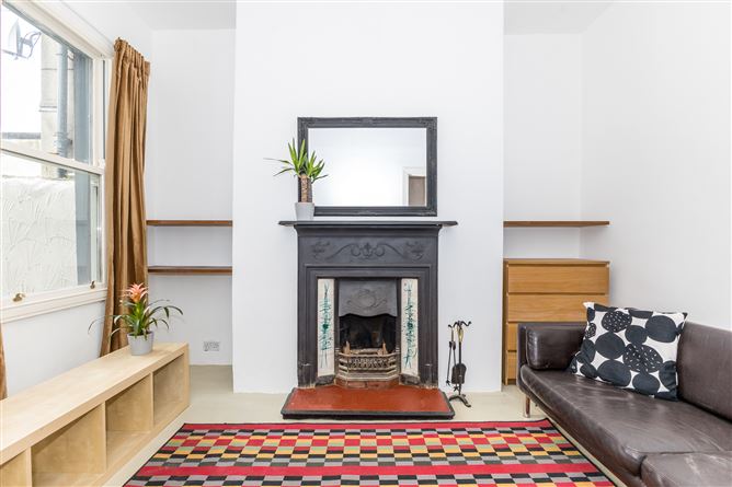 10 St David's Terrace, Blackhorse Ave, Dublin 7