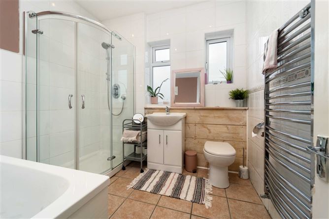 95 Celtic Park Avenue, Beaumont, Dublin 9, County Dublin