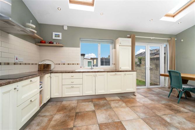 95 Celtic Park Avenue, Beaumont, Dublin 9, County Dublin