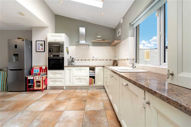 95 Celtic Park Avenue, Beaumont, Dublin 9, County Dublin