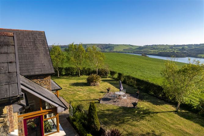 Black Quay House, Hollyhill, Kinsale, Cork