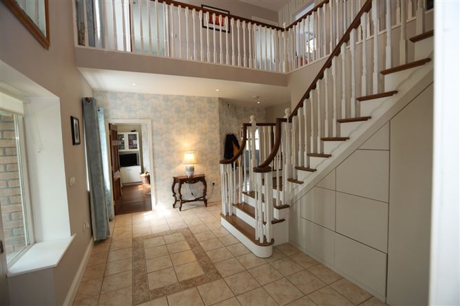 Black Quay House, Hollyhill, Kinsale, Cork