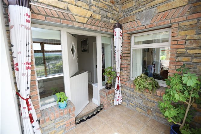 Black Quay House, Hollyhill, Kinsale, Cork