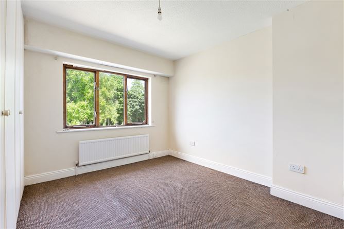 22 Canonbrook Avenue, Lucan, Co.Dublin