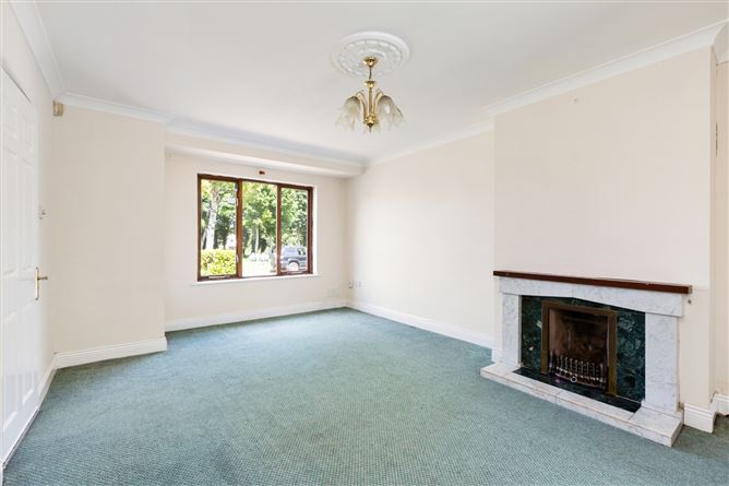 22 Canonbrook Avenue, Lucan, Co.Dublin