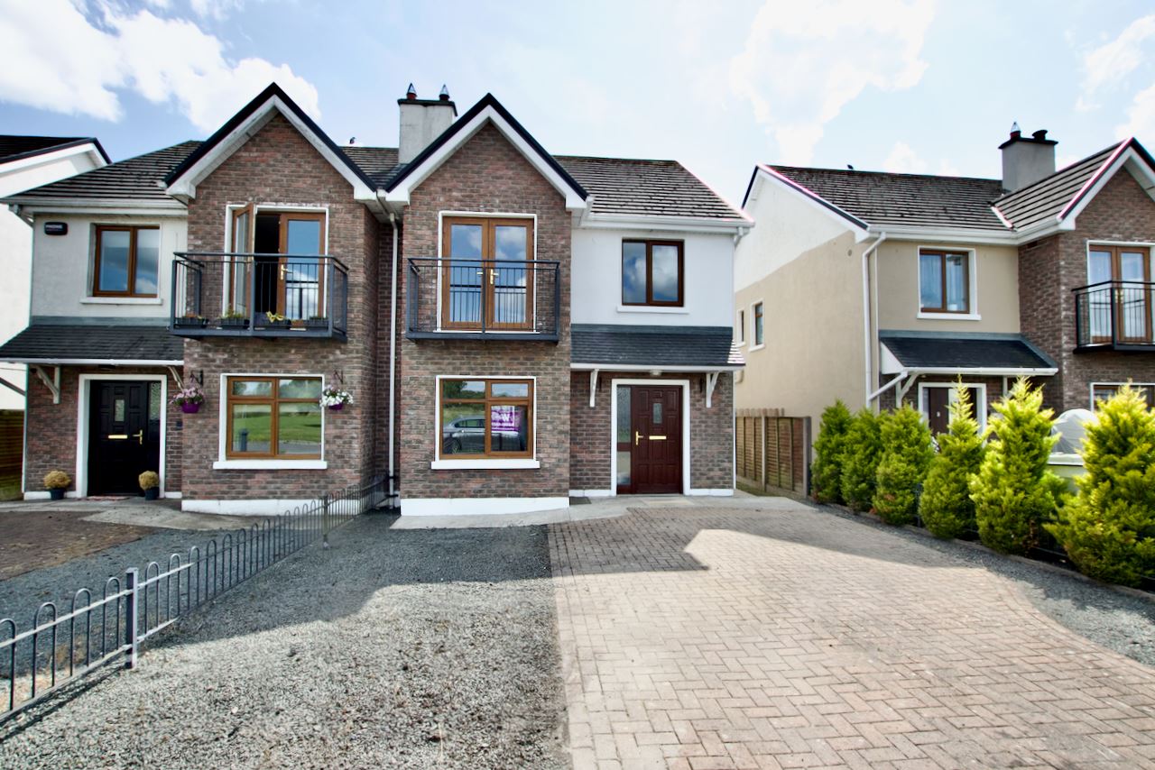 14 Newcastle Court Cluain Ri , Ballymahon, Longford