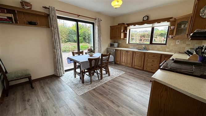 Daroge, Carrigrohane, Cork