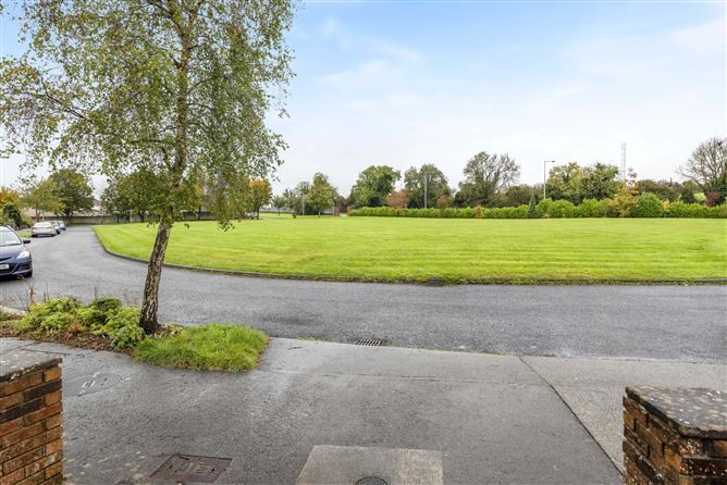 12 Tara Court Crescent, Navan, Co. Meath
