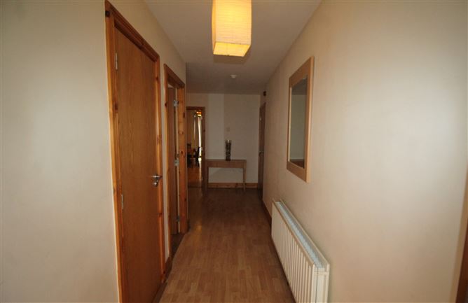 Woodbrook Square, Castleknock,   Dublin 15
