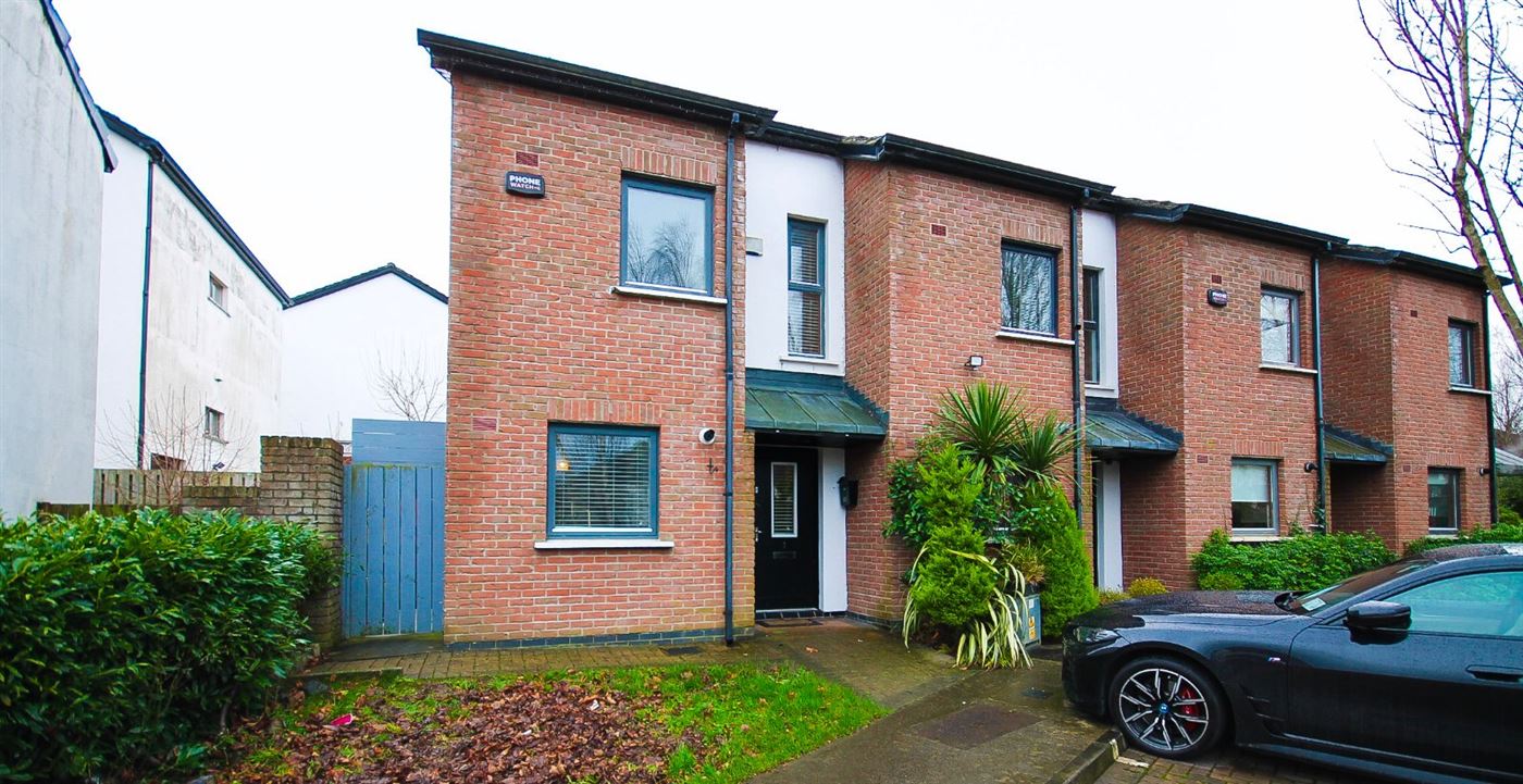 1 Hunters Parade, Hunters Wood, Ballycullen, Dublin 24