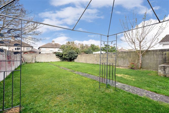 63 Sycamore Park, Glasnevin, Dublin 11