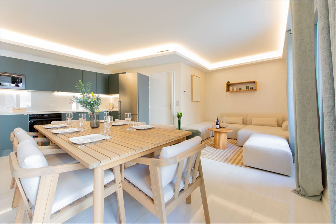 Riviera's Rest,Cannes,Provence-Alps-French Riviera,France