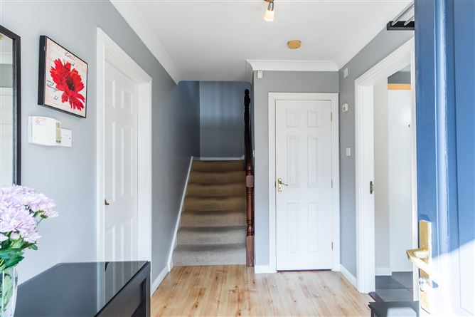 5 Curragh Hall Court, Tyrrelstown, Dublin 15