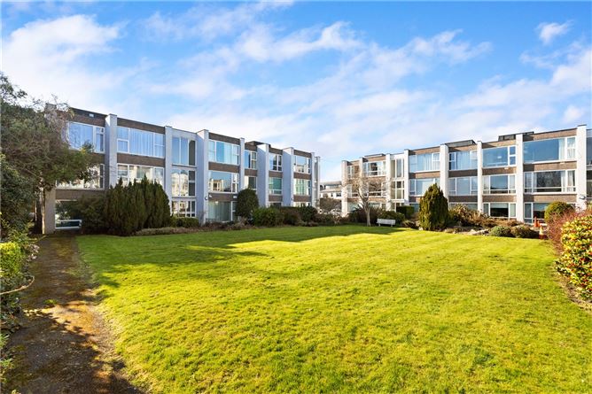 29 Woodview Court, Glenalbyn Road, Stillorgan, Co. Dublin
