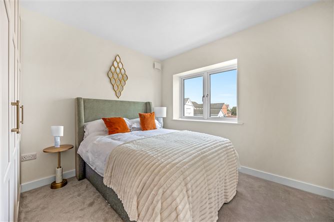 https://photos-a.propertyimages.ie/media/4/9/6/4958694/913ede13-aaa6-418c-b02d-298671bfaff0_l.jpg