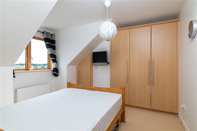 12 Harbour View, Tarmonbarry, Co. Roscommon