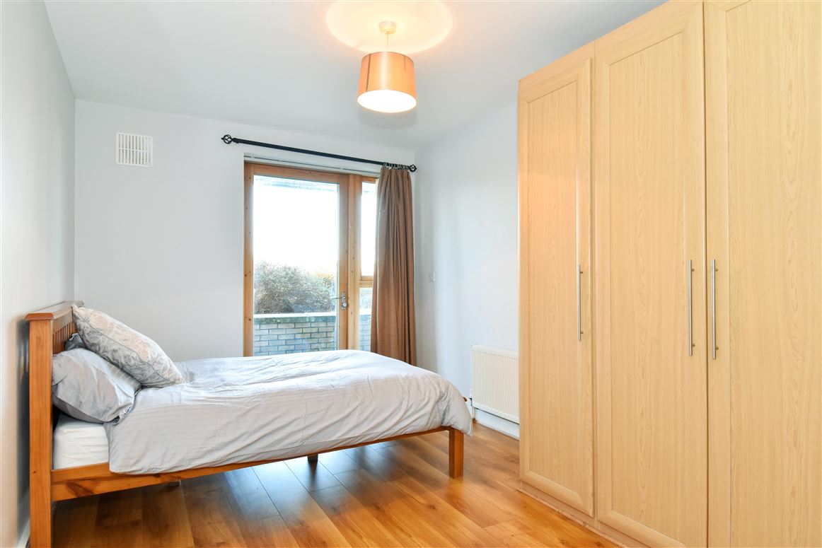 5 Aisling Court, Ballyloughane Road, Renmore, Galway