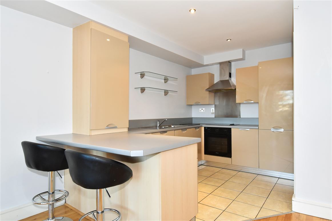 5 Aisling Court, Ballyloughane Road, Renmore, Galway