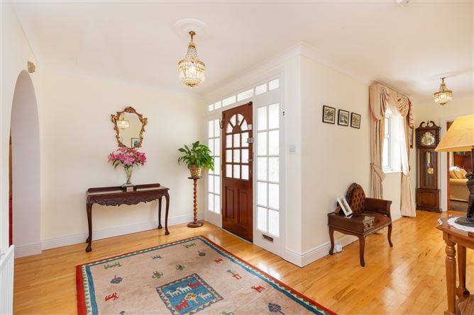 8 Homeleigh, Porterstown Road, Castleknock, Dublin 15
