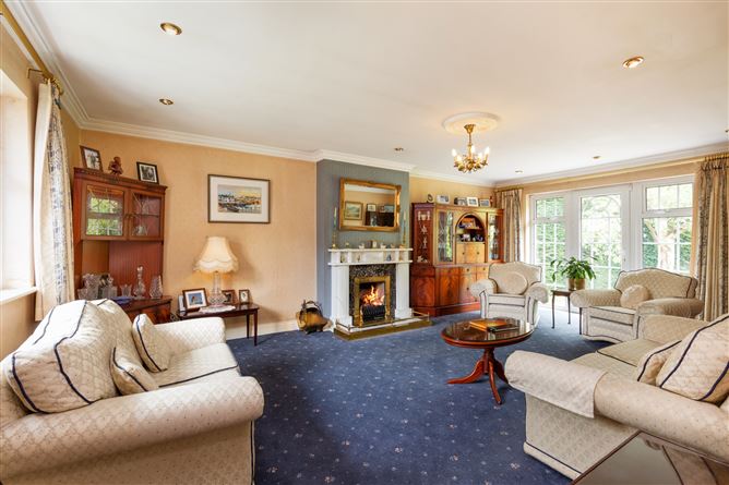 8 Homeleigh, Porterstown Road, Castleknock, Dublin 15