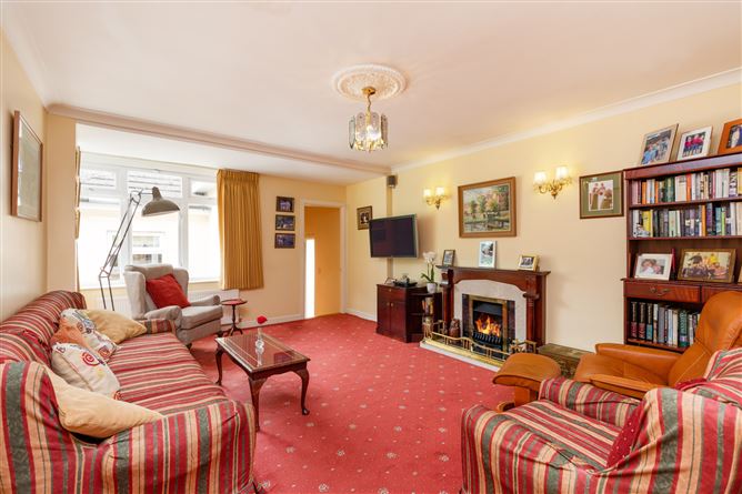 8 Homeleigh, Porterstown Road, Castleknock, Dublin 15