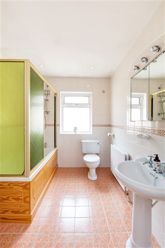 8 Homeleigh, Porterstown Road, Castleknock, Dublin 15