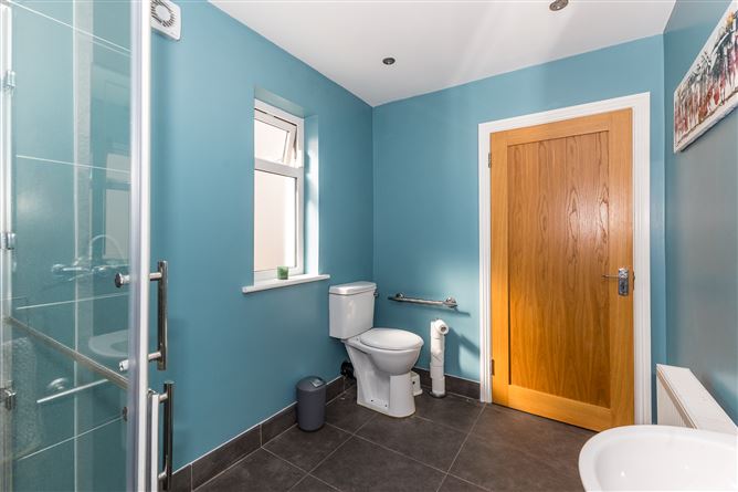 100 Shanard Road, Santry, Dublin 9