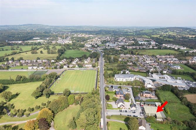 Dublin Road, Virginia, Cavan
