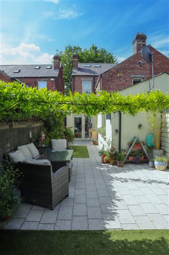 61 Lindsay Road, Glasnevin, Dublin 9