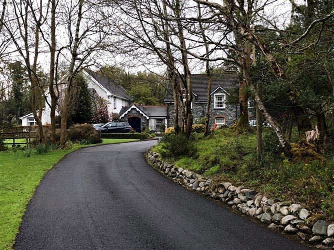 Friar's Glen, Mangerton Road, Muckross, Killarney, Co. Kerry