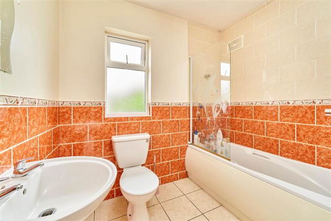 2 Leighsbridge, Commons Road, Navan, Meath
