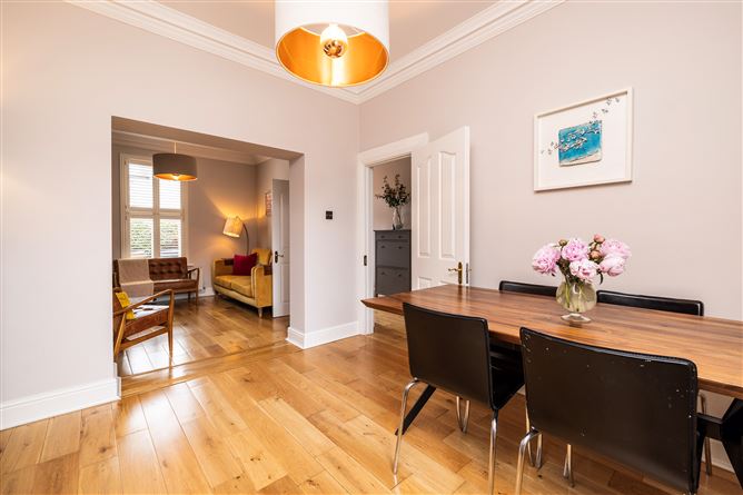 https://photos-a.propertyimages.ie/media/4/9/7/4935794/97ab5953-f6b4-4e67-81c3-c752a214d253_l.jpg