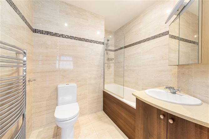 20 Straffan Way, Sallins, Co. Kildare