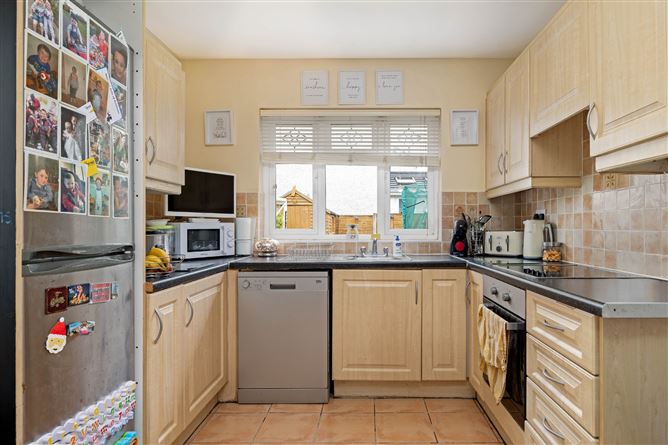 27 Tullyhall Green, Lucan, Dublin