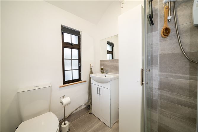 225 Bannow Road, Cabra, Dublin 7