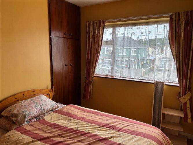 Photo 14 of 22 — "Tivoli", 2 Park Drive, Park Road, Killarney, Kerry