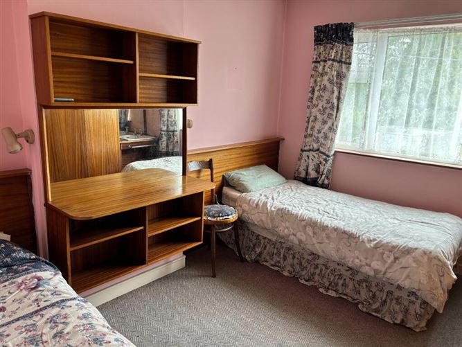 Photo 18 of 22 — "Tivoli", 2 Park Drive, Park Road, Killarney, Kerry