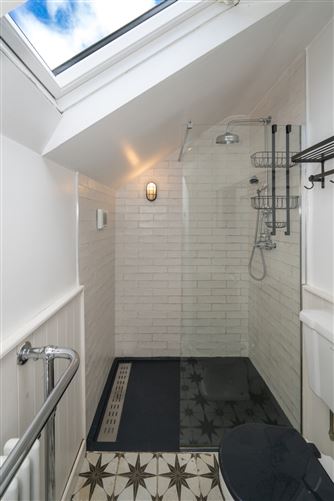 Photo 15 of 25 — Railway Cottage, Castlewhite, Waterfall, Co. Cork