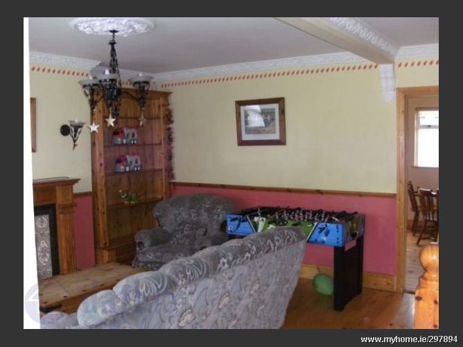 32 Parkhill Court, Kilnamanagh, Tallaght, Dublin 24