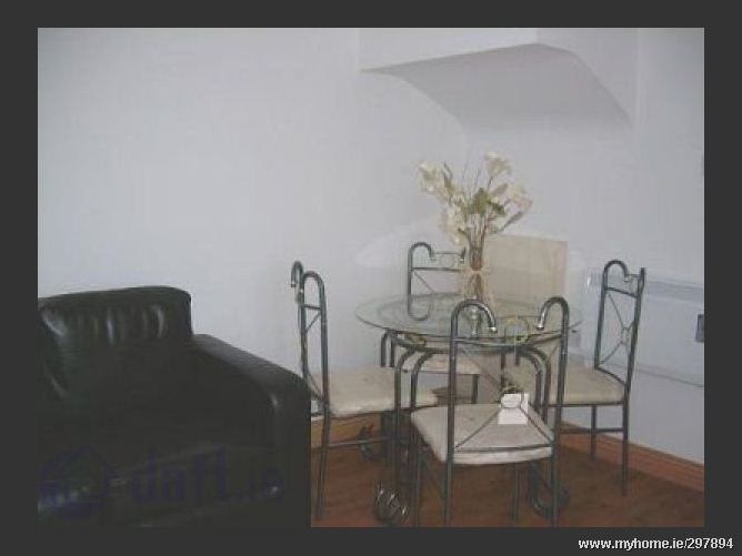 32 Parkhill Court, Kilnamanagh, Tallaght, Dublin 24