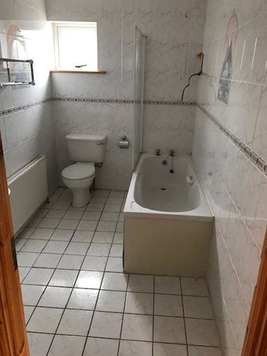 50 Clooneen Park, Manorhamilton, Co. Leitrim