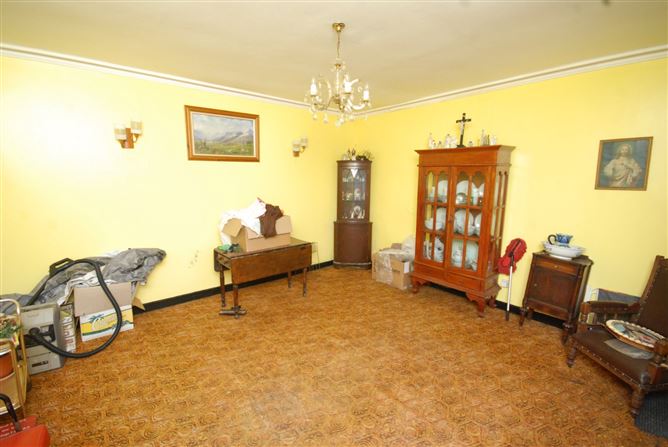 Fordham House, South Square, Sneem, Co. Kerry