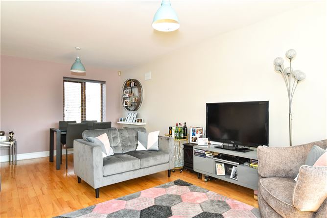 28 Riverdale, Oranmore, Co. Galway