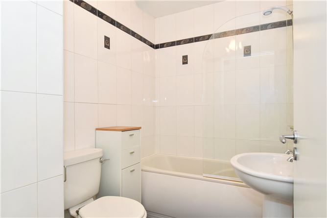 28 Riverdale, Oranmore, Co. Galway