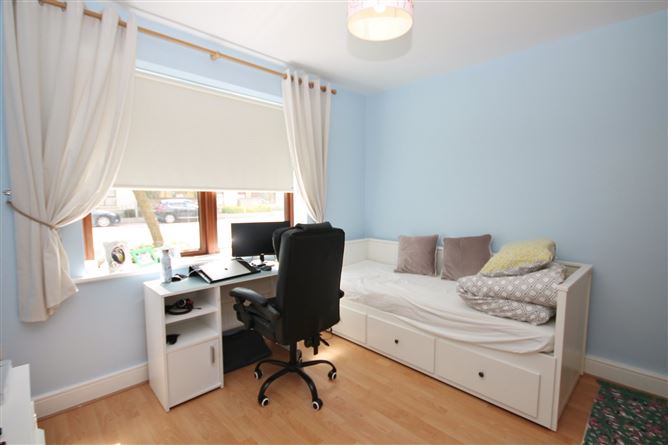 80 Adamstown Avenue, Adamstown, Lucan, Co. Dublin